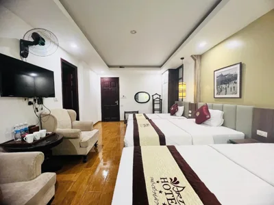 Superior-Dreibettzimmer — Art Hotel Ha Noi